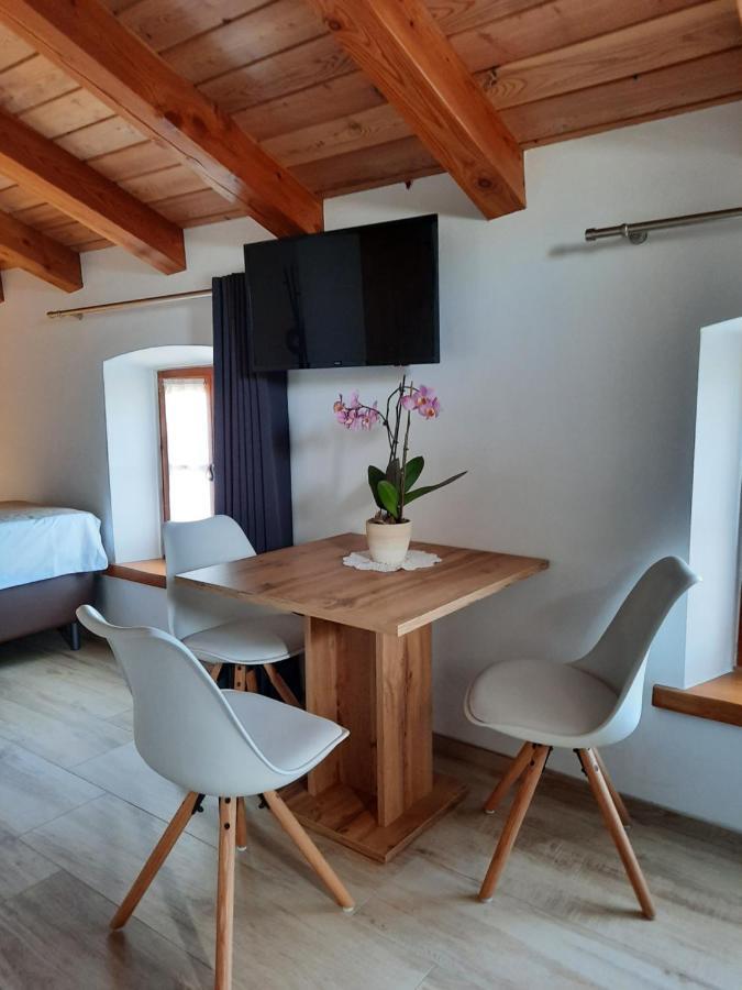 Apartmaji In Sobe Odlicna Hisa Štanjel エクステリア 写真