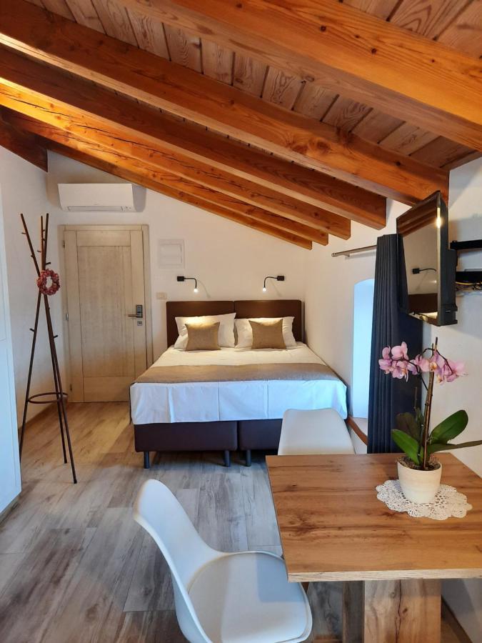 Apartmaji In Sobe Odlicna Hisa Štanjel エクステリア 写真
